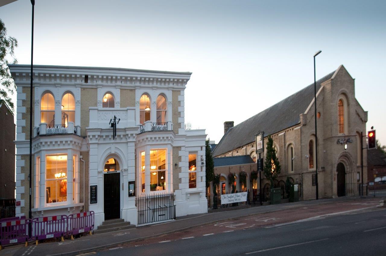 Sandford House Hotel Wetherspoon Huntingdon Exterior foto